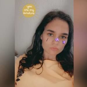 Meet your Posher, Mackenzie